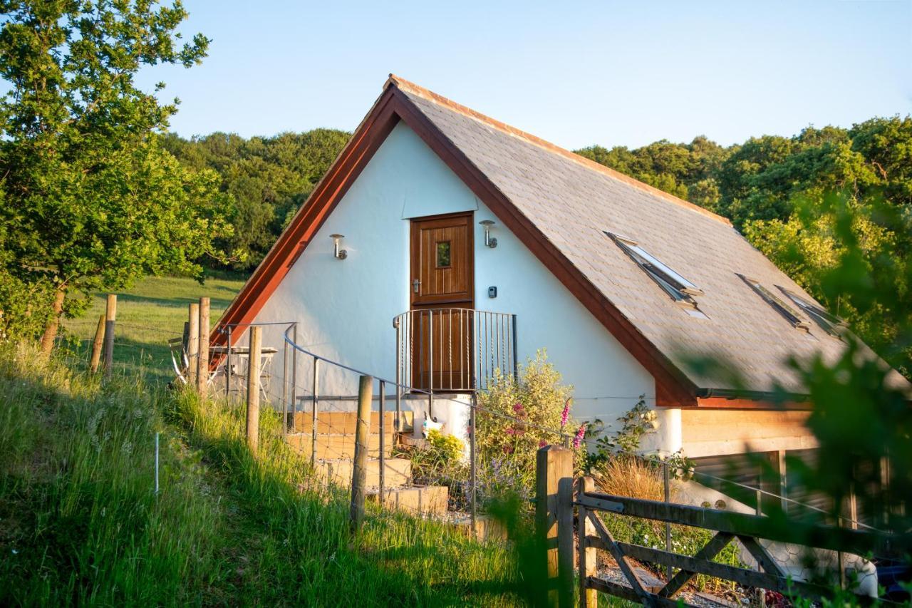 Apartamento The Roost - A Bird'S Eye View In The Countryside Cullompton Exterior foto